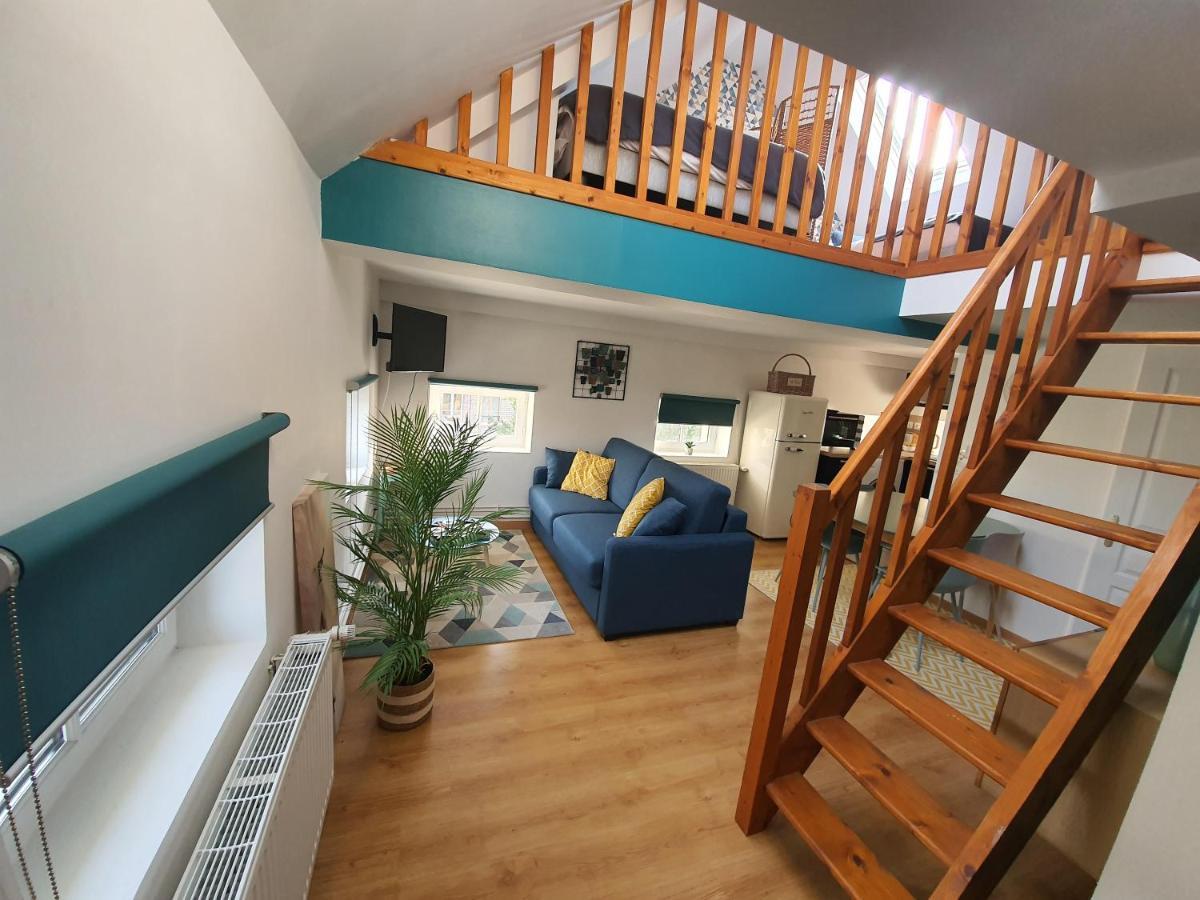 Appartement Scandy En Centre Ville Honfleur Avec Parking Exterior photo